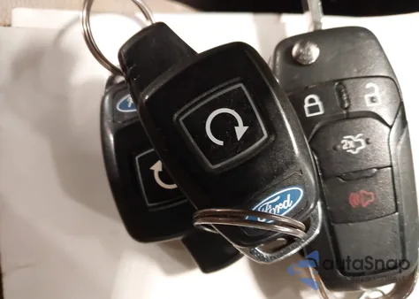 2013 Ford Fusion Hybrid Se from USA, damaged, VIN 3FA6P0LU6DR166619